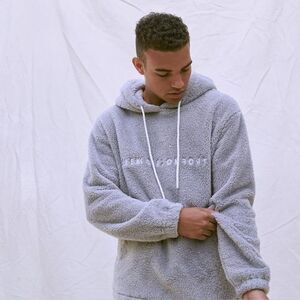 NWT Seek Discomfort Grey Sherpa Hoodie Unisex Size M